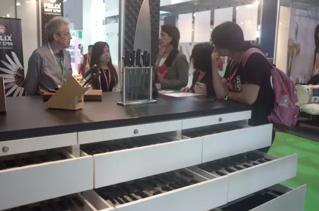 1288.webp.jpg 1288.webp.jpg